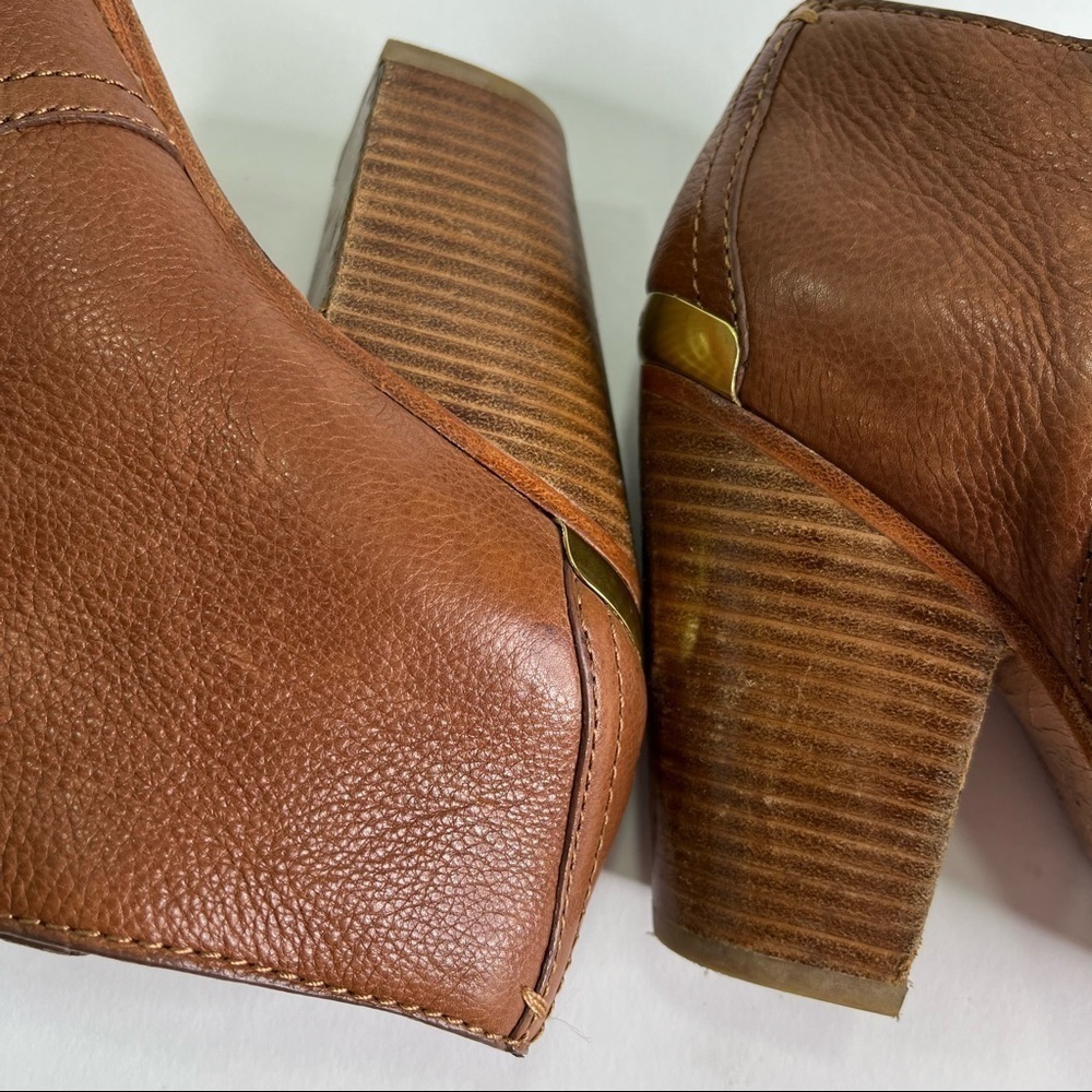 COACH Hattie Camel Brown Gold Leather Stacked Heel Ankle Classy Booties Boots - Picture 8 of 12
